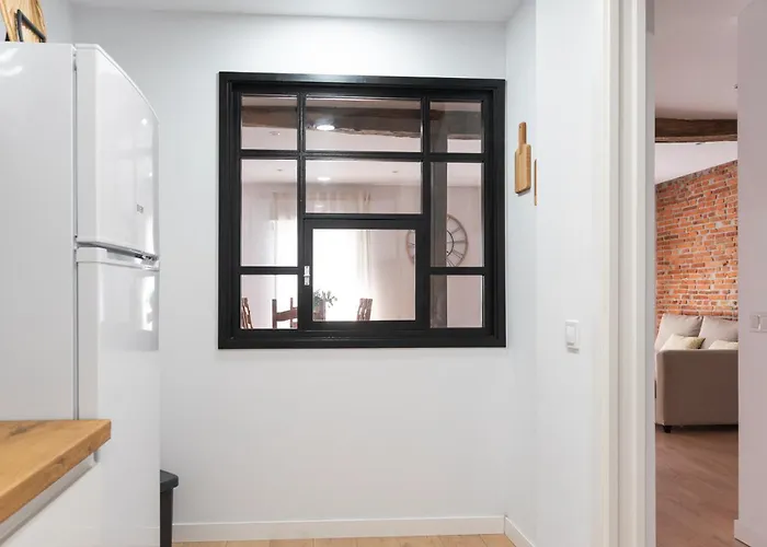 Moderno Y Comodo En El Centro Apartmán